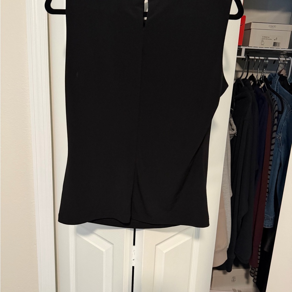 Calvin Klein Black Sleeveless V-Notch Camisole